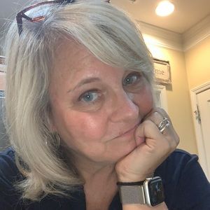 Meet your Posher, Cheryl